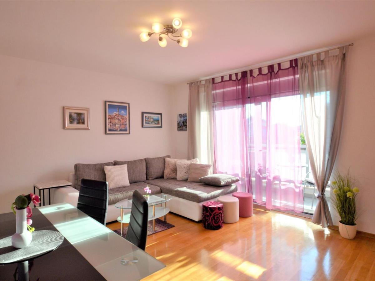 Apartment Pinezic - Roj117 By Interhome Rovinj Bagian luar foto