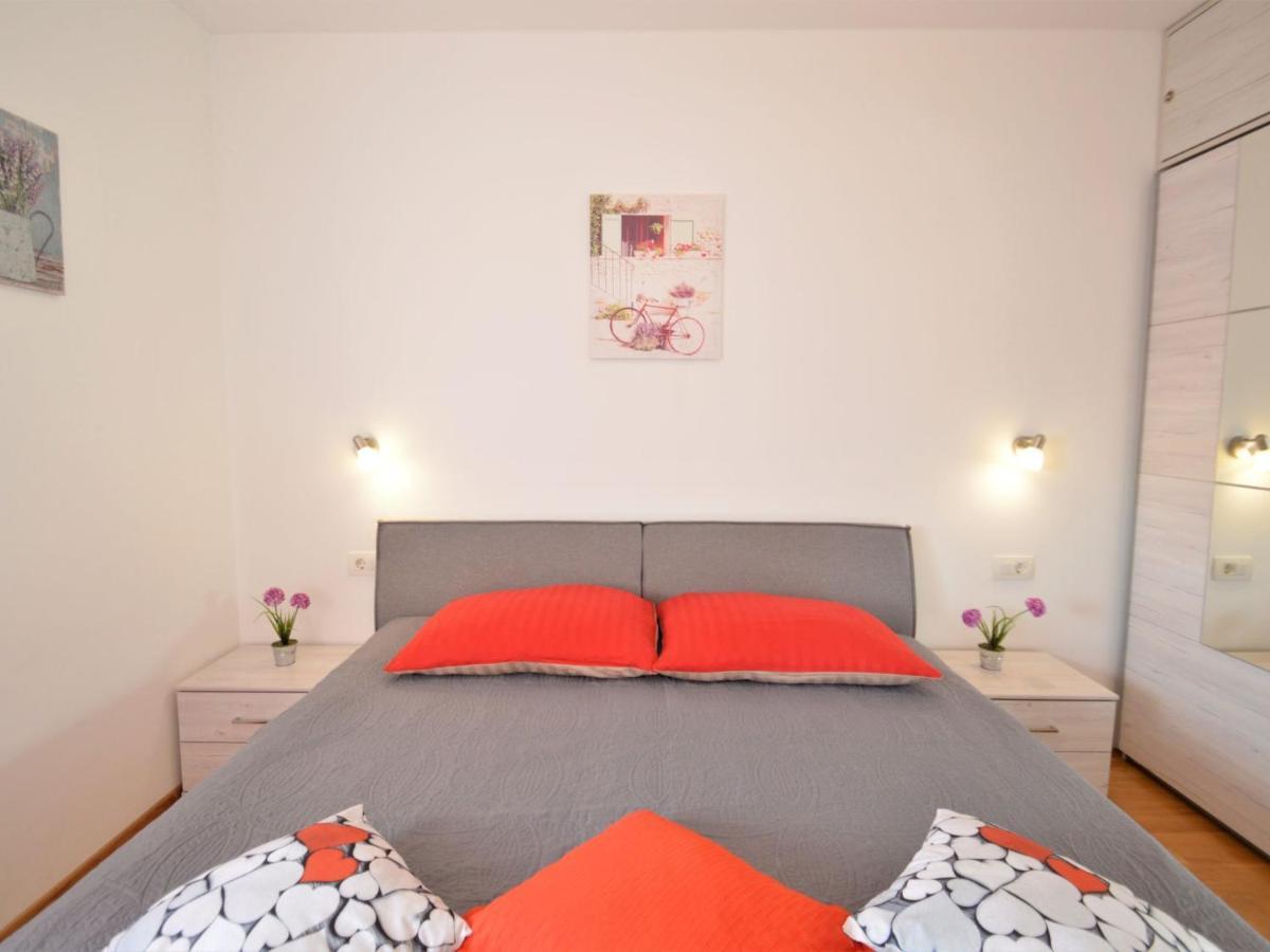 Apartment Pinezic - Roj117 By Interhome Rovinj Bagian luar foto